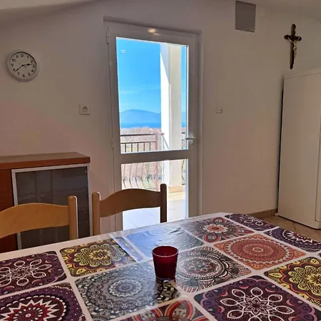 Pavle By Interhome Jusici